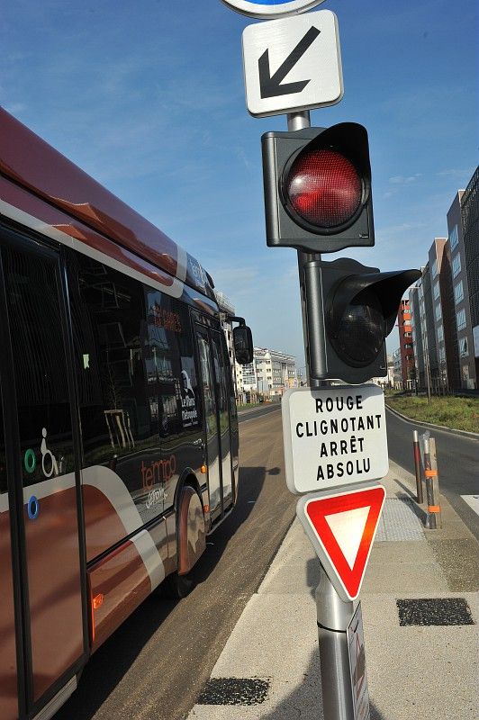 Essai du Tempo, le bus à haut niveau de service, sur la ligne T3
